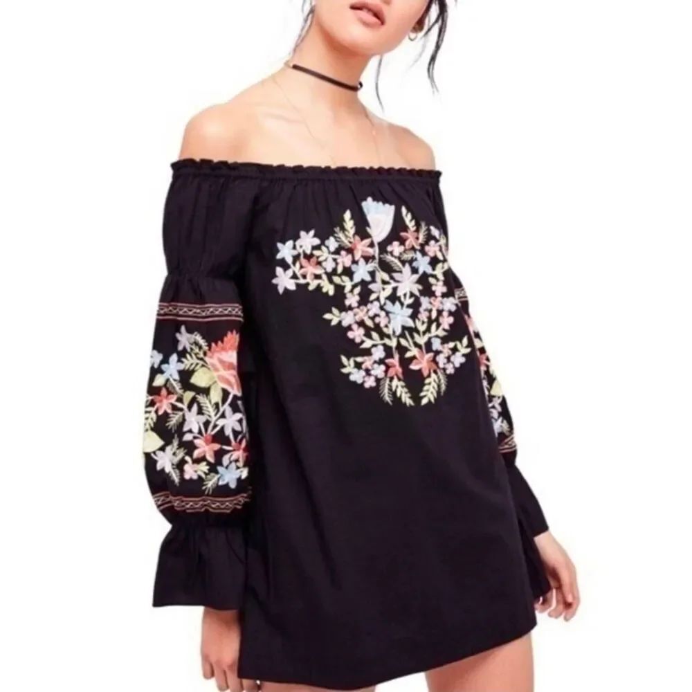 Free People Fluer Du Jour Dress Size XS Black Embroidered Floral Boho Summer